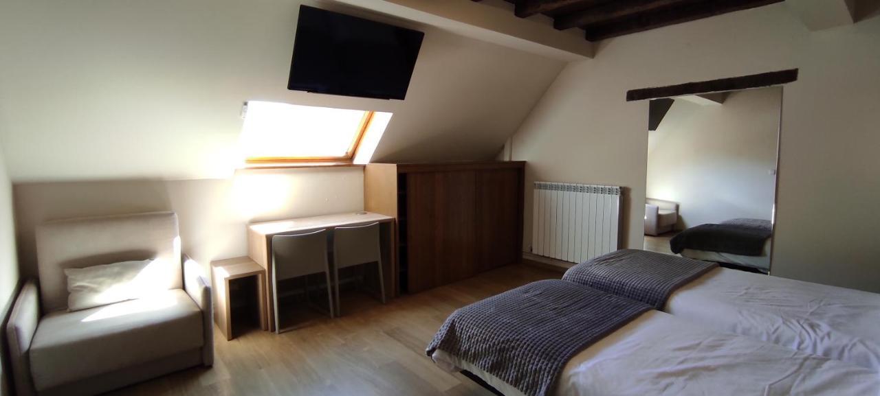 Hostal Mendilatz Orbaiceta Eksteriør bilde